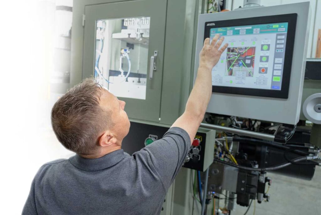 Automotive manufacturing equipment for a drawing-led metal bracket application